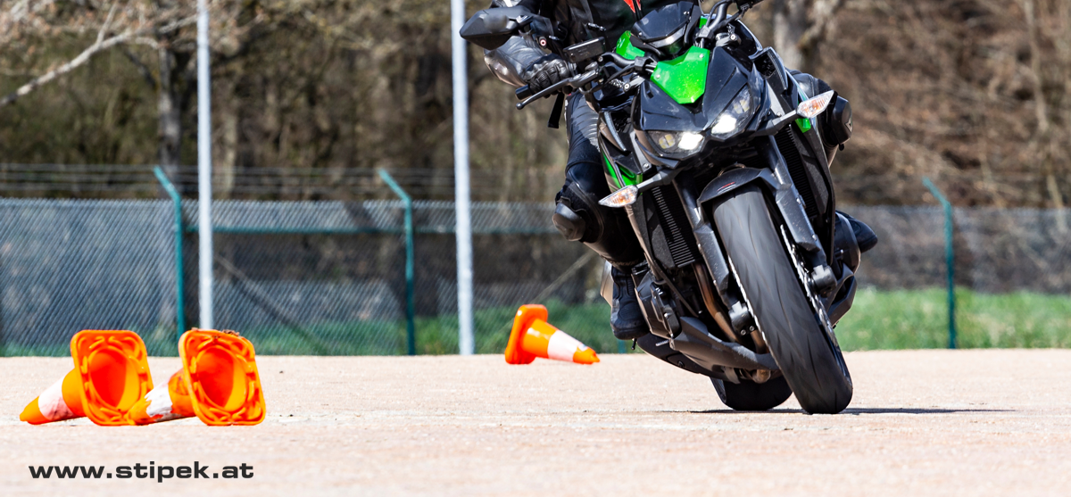 Fahrschule STIPEK - leichter geht's nicht!